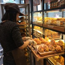 Flushing Bakery feature